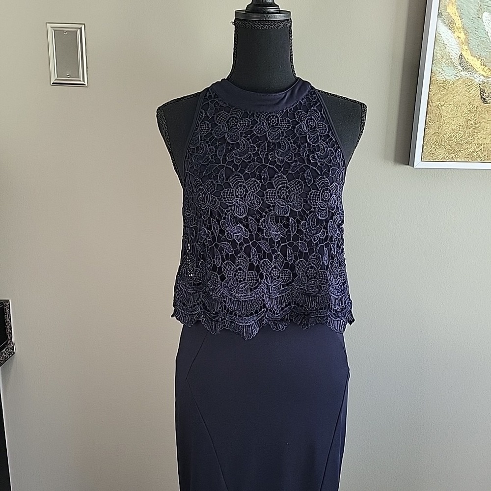 Lulus Sociable Navy Blue Lace Halter Maxi Dress Event Gown Size M EUC